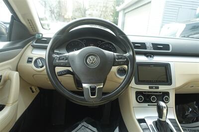 2012 Volkswagen CC Sport PZEV - Photo 13 - Newark, NJ 07104