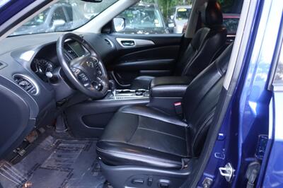 2020 Nissan Pathfinder SL Premium - Photo 9 - Newark, NJ 07104