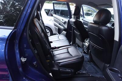 2020 Nissan Pathfinder SL Premium - Photo 22 - Newark, NJ 07104