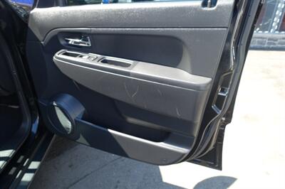 2012 Jeep Liberty Sport - Photo 17 - Newark, NJ 07104