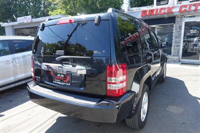 2012 Jeep Liberty Sport - Photo 8 - Newark, NJ 07104