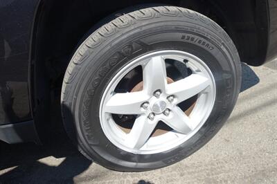 2012 Jeep Liberty Sport - Photo 12 - Newark, NJ 07104