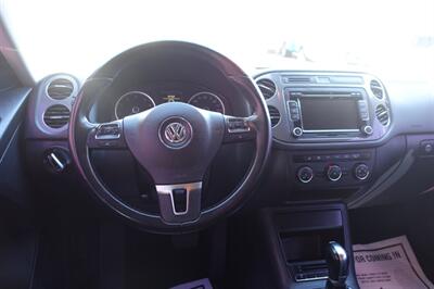 2013 Volkswagen Tiguan SE 4Motion   - Photo 13 - Newark, NJ 07104