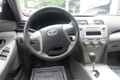 2011 Toyota Camry   - Photo 11 - Newark, NJ 07104
