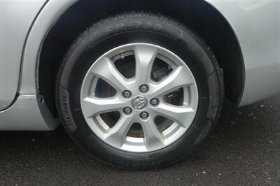 2011 Toyota Camry   - Photo 18 - Newark, NJ 07104