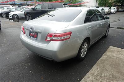 2011 Toyota Camry   - Photo 5 - Newark, NJ 07104