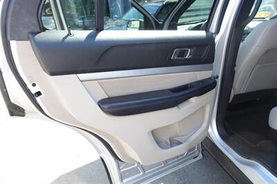 2018 Ford Explorer - Photo 17 - Newark, NJ 07104