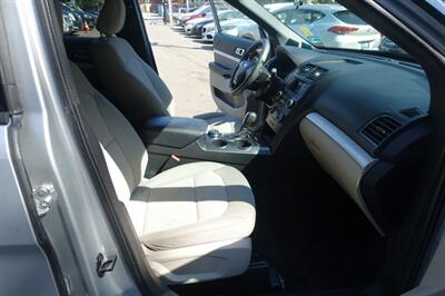 2018 Ford Explorer - Photo 21 - Newark, NJ 07104