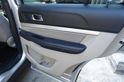 2018 Ford Explorer - Photo 24 - Newark, NJ 07104