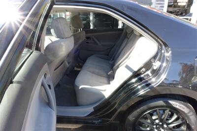2007 Toyota Camry SE V6   - Photo 11 - Newark, NJ 07104
