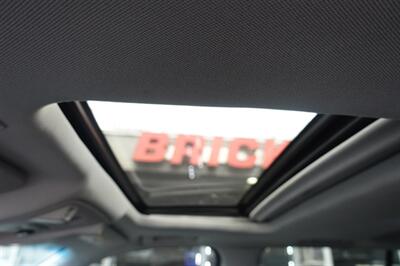 2017 Cadillac Escalade ESV Luxury - Photo 22 - Newark, NJ 07104