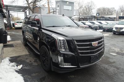 2017 Cadillac Escalade ESV Luxury - Photo 3 - Newark, NJ 07104