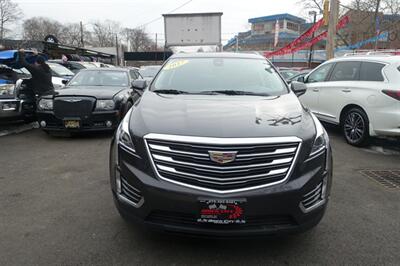 2017 Cadillac XT5 Luxury   - Photo 2 - Newark, NJ 07104