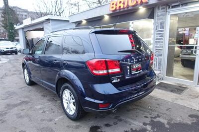 2017 Dodge Journey SXT   - Photo 6 - Newark, NJ 07104