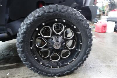 2007 Jeep Wrangler Sahara   - Photo 28 - Newark, NJ 07104