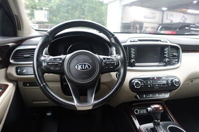 2017 Kia Sorento EX V6   - Photo 13 - Newark, NJ 07104