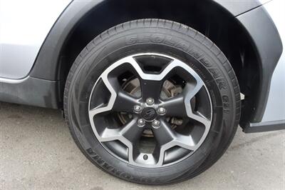 2014 Subaru XV Crosstrek 2.0i Premium   - Photo 22 - Newark, NJ 07104