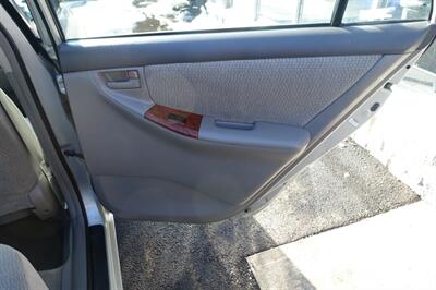 2004 Toyota Corolla LE - Photo 17 - Newark, NJ 07104