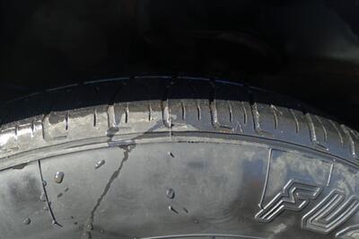 2004 Toyota Corolla LE - Photo 20 - Newark, NJ 07104