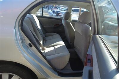 2004 Toyota Corolla LE - Photo 16 - Newark, NJ 07104