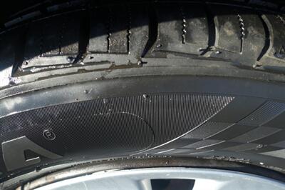 2004 Toyota Corolla LE - Photo 21 - Newark, NJ 07104