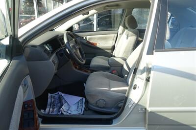 2004 Toyota Corolla LE - Photo 9 - Newark, NJ 07104