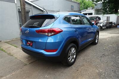 2016 Hyundai TUCSON SE   - Photo 8 - Newark, NJ 07104