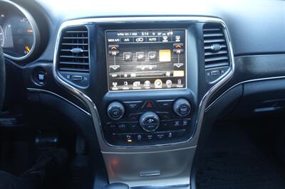 2017 Jeep Grand Cherokee Limited   - Photo 19 - Newark, NJ 07104