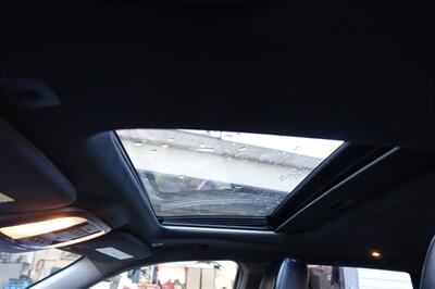 2017 Jeep Grand Cherokee Limited   - Photo 22 - Newark, NJ 07104