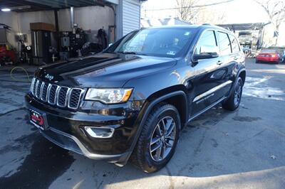 2017 Jeep Grand Cherokee Limited   - Photo 1 - Newark, NJ 07104