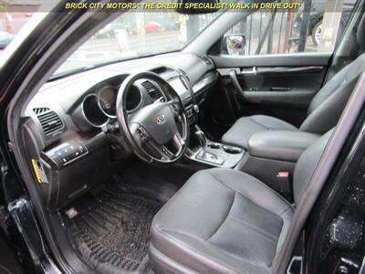 2011 Kia Sorento EX   - Photo 7 - Newark, NJ 07104