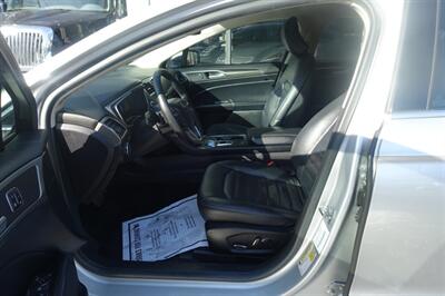 2017 Ford Fusion SE   - Photo 9 - Newark, NJ 07104