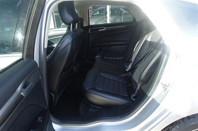 2017 Ford Fusion SE   - Photo 11 - Newark, NJ 07104