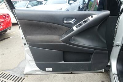 2009 Nissan Murano S   - Photo 10 - Newark, NJ 07104