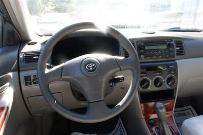 2005 Toyota Corolla LE   - Photo 13 - Newark, NJ 07104