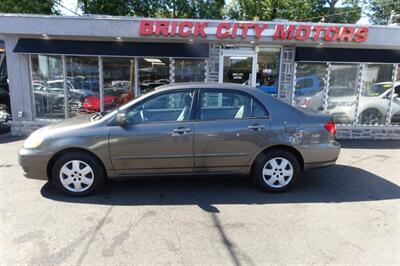 2005 Toyota Corolla LE   - Photo 4 - Newark, NJ 07104