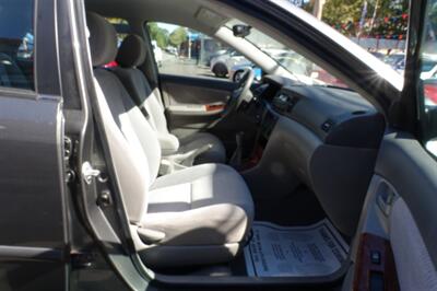 2005 Toyota Corolla LE   - Photo 14 - Newark, NJ 07104