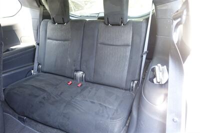 2015 Nissan Pathfinder SV - Photo 18 - Newark, NJ 07104