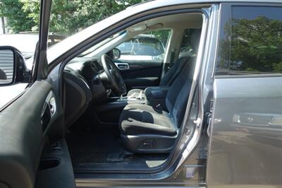 2015 Nissan Pathfinder SV - Photo 9 - Newark, NJ 07104