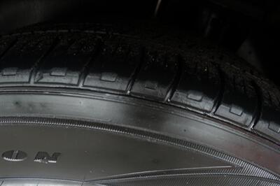 2007 Chrysler Pacifica Touring   - Photo 26 - Newark, NJ 07104
