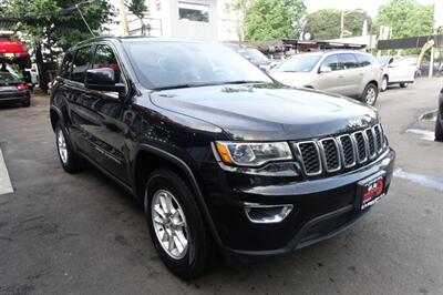 2020 Jeep Grand Cherokee Laredo   - Photo 3 - Newark, NJ 07104