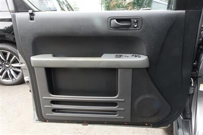 2005 Honda Element Y   - Photo 10 - Newark, NJ 07104