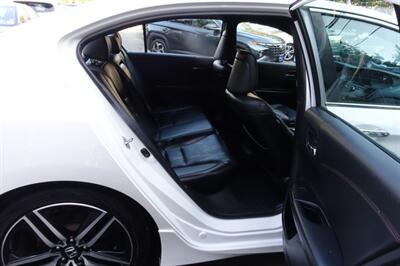 2017 Honda Accord Sport Special Editio   - Photo 16 - Newark, NJ 07104