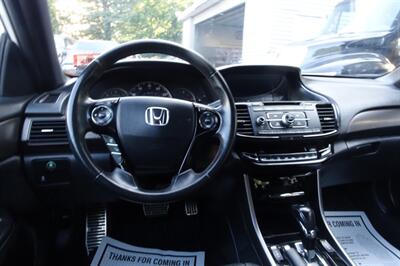 2017 Honda Accord Sport Special Editio   - Photo 13 - Newark, NJ 07104