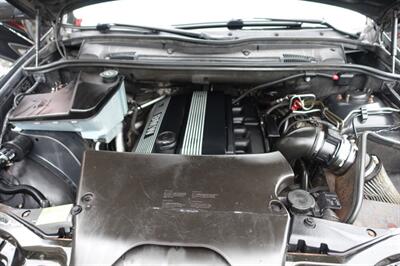 2004 BMW X5 3.0i - Photo 22 - Newark, NJ 07104