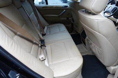 2004 BMW X5 3.0i - Photo 14 - Newark, NJ 07104
