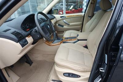 2004 BMW X5 3.0i - Photo 9 - Newark, NJ 07104