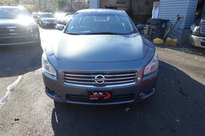 2010 Nissan Maxima 3.5 SV   - Photo 2 - Newark, NJ 07104