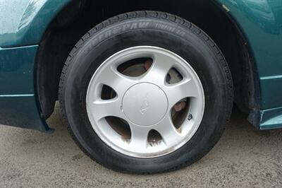 2001 Ford Mustang - Photo 18 - Newark, NJ 07104