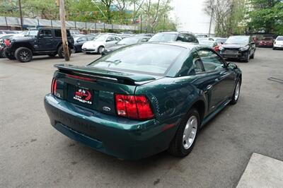 2001 Ford Mustang - Photo 8 - Newark, NJ 07104